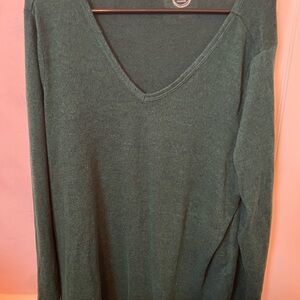 Maurices 24/7 Forest Green Pull Over Sweater size 2